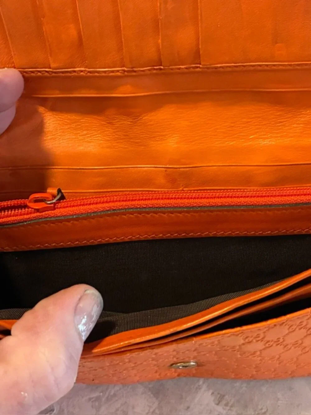 Authentic Gucci Microguccissima Continental Flap Wallet – Custom Tangerine Finis